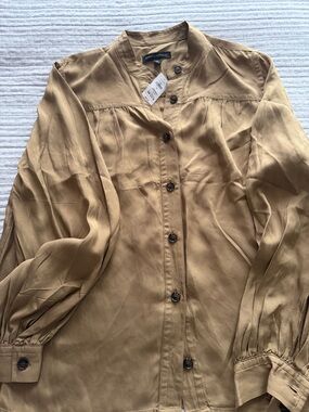 Banana Republic Tan Button-Front Blouse
